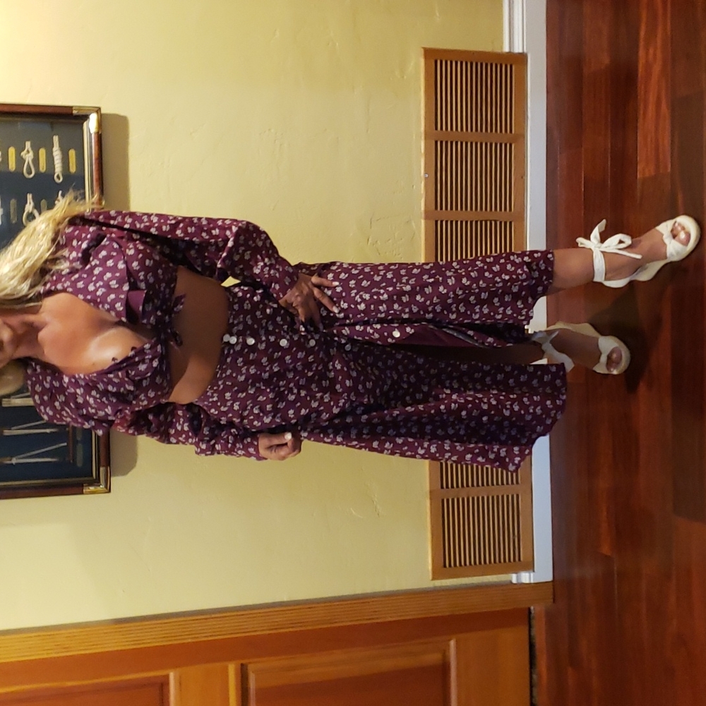Retro/Vintage 90's 2 pc Outfit Skirt & Top
